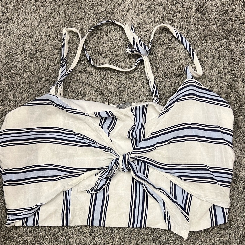 Cropped top
